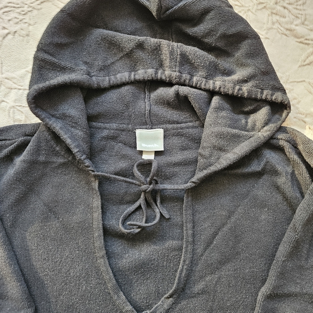 Bench keyhole tie sweater